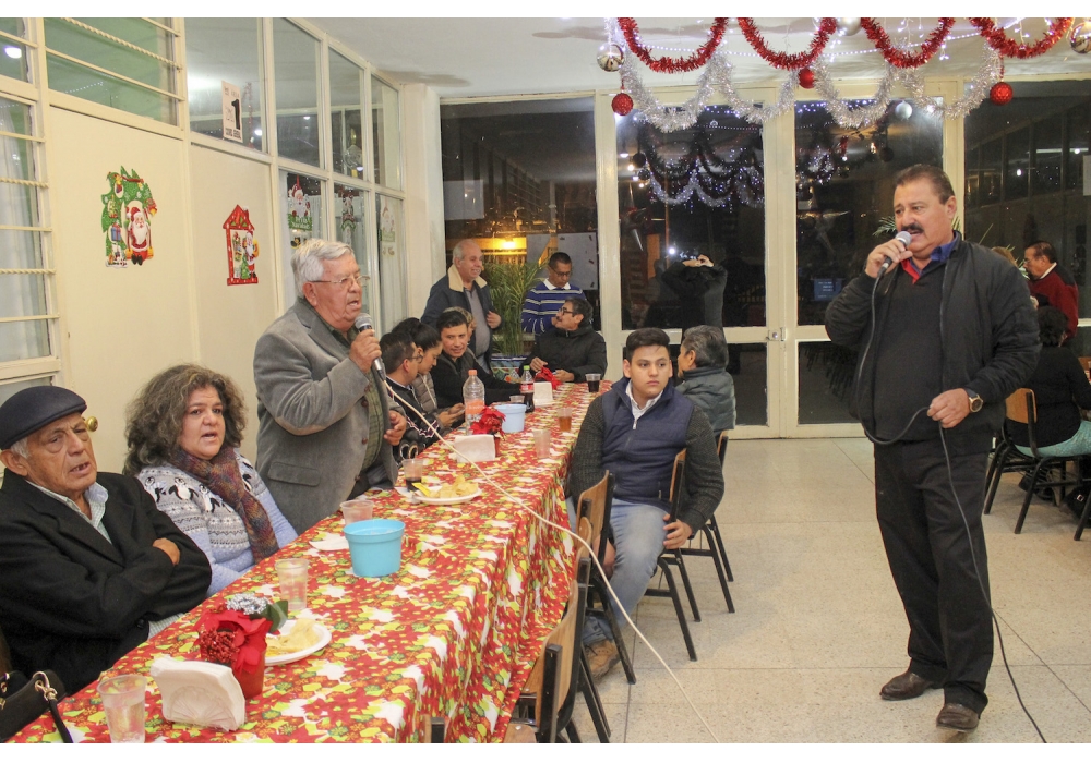 Celebra su tradicional convivio navideño el Instituto Educativo y Cultural de la Sección 26 del SNTE